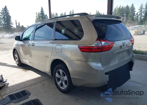 2014 Toyota Sienna Le 8 Passenger from USA, damaged, VIN 5TDKK3DCXES509834